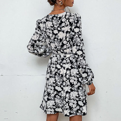V-neck Long-sleeved Printed Dress