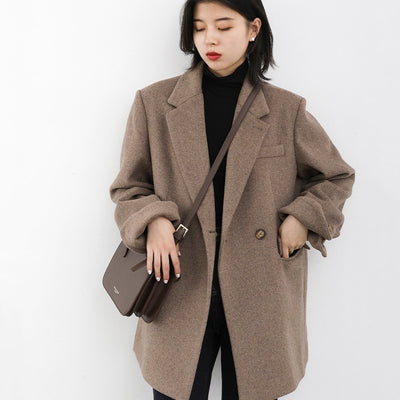 Women's Wide Shoulder Woolen Coat