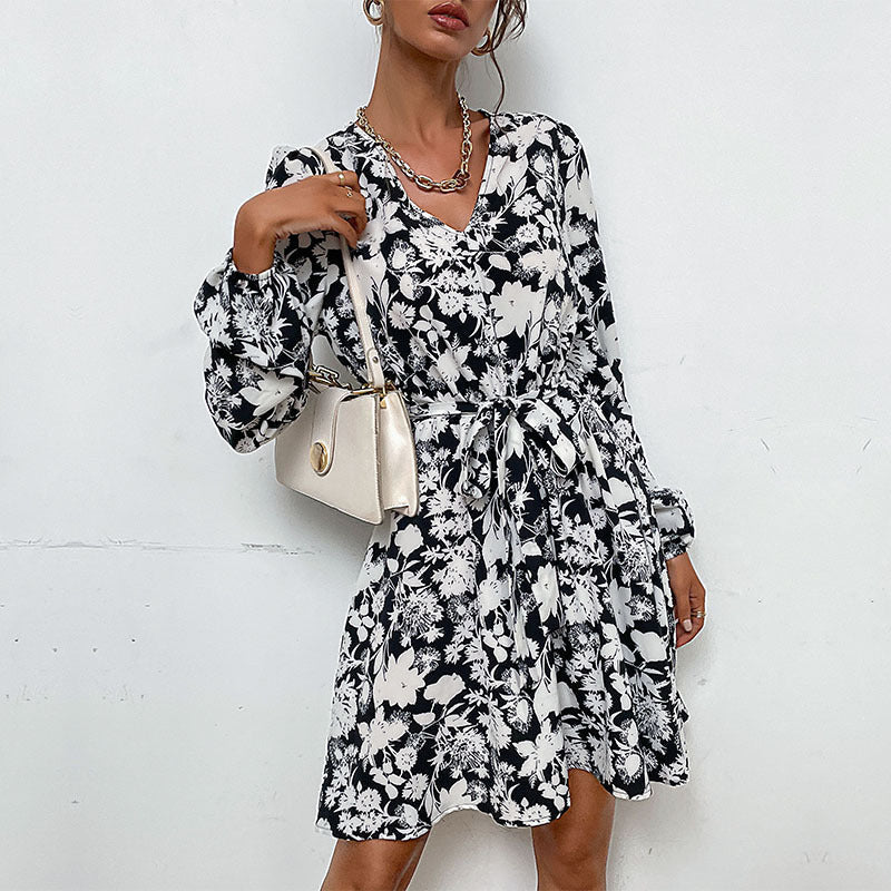 V-neck Long-sleeved Printed Dress