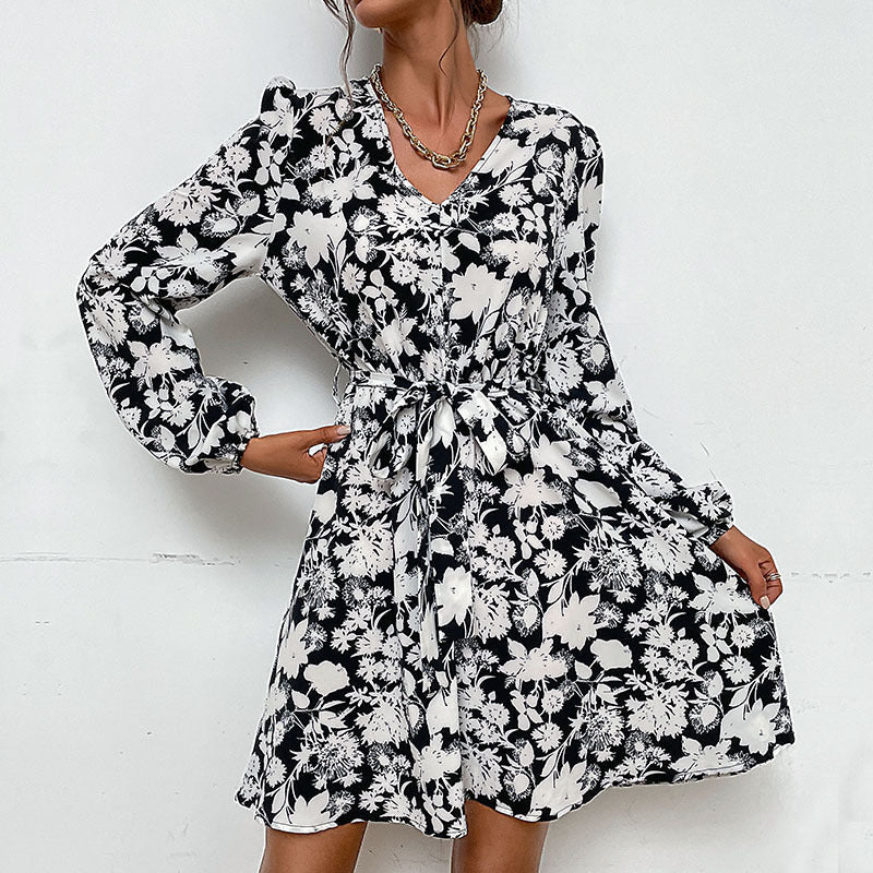 V-neck Long-sleeved Printed Dress