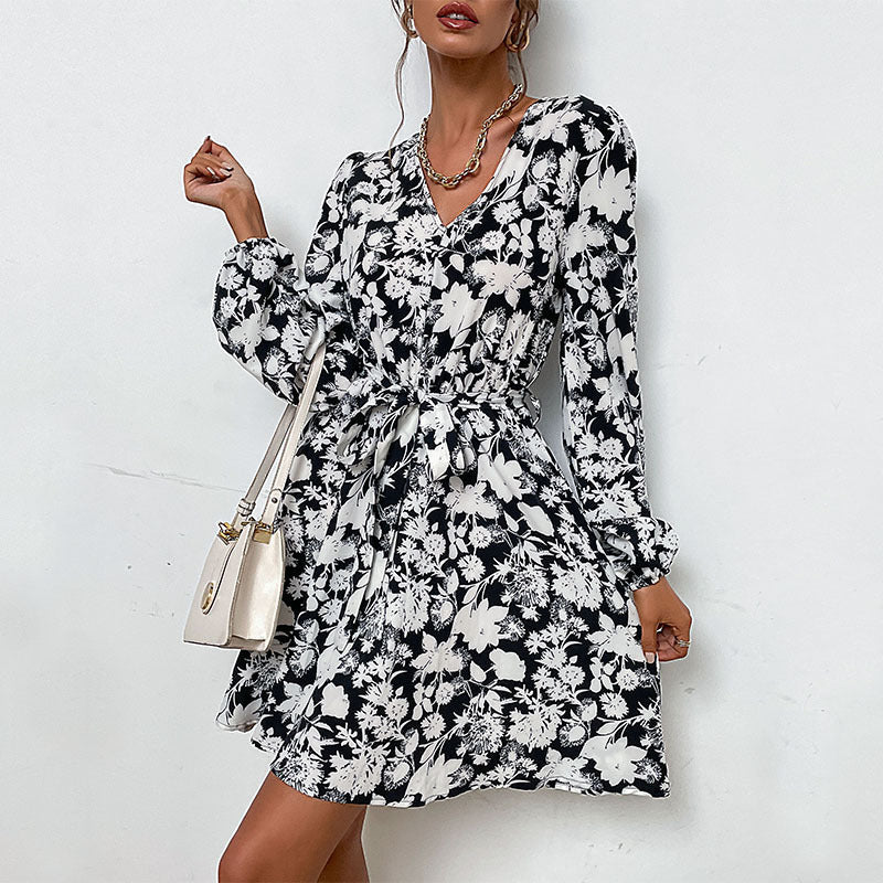 V-neck Long-sleeved Printed Dress